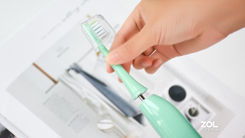 忠实的口腔护理伴侣 联想声波电动牙刷T1体验