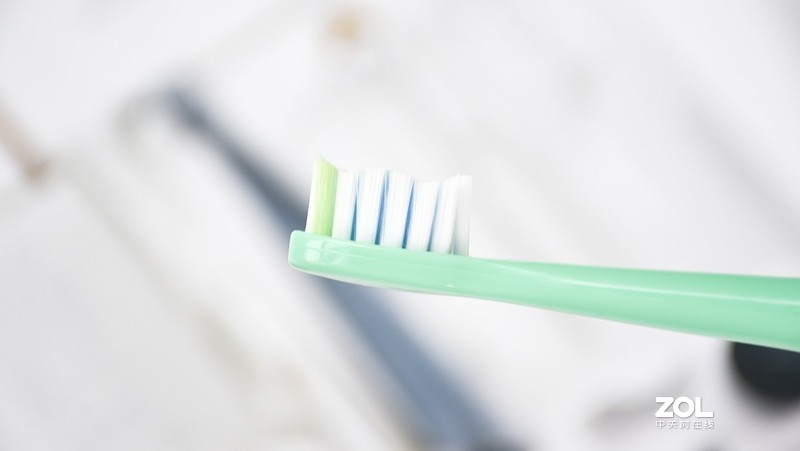 忠实的口腔护理伴侣 联想声波电动牙刷T1体验