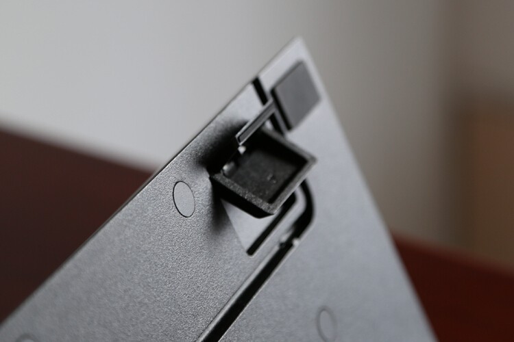 最佳轻机械键盘体验：雷蛇雨林狼蛛V2  Razer Ornata v2