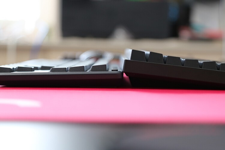 国产之光TTC矮红轴：IKBC S200无线机械键盘体验