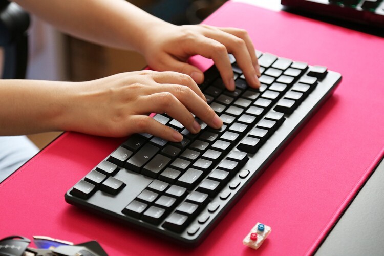 国产之光TTC矮红轴：IKBC S200无线机械键盘体验