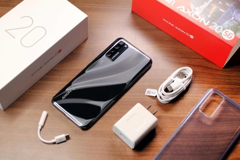 大隐隐于屏下，屏下摄像头手机中兴天机Axon 20 5G评测