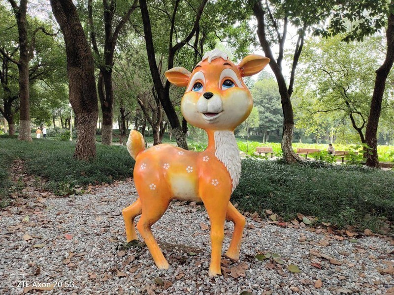 大隐隐于屏下，屏下摄像头手机中兴天机Axon 20 5G评测