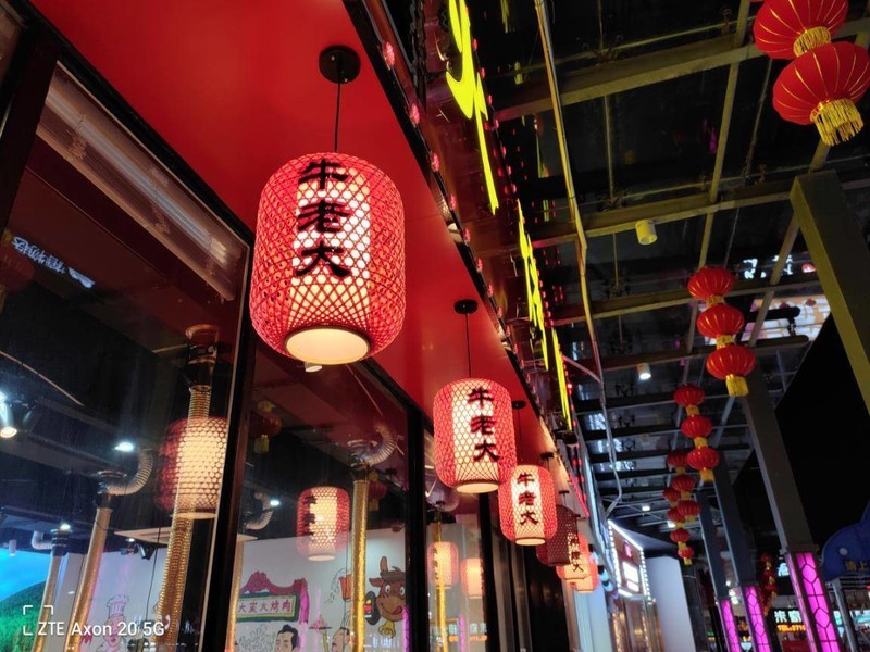 大隐隐于屏下，屏下摄像头手机中兴天机Axon 20 5G评测