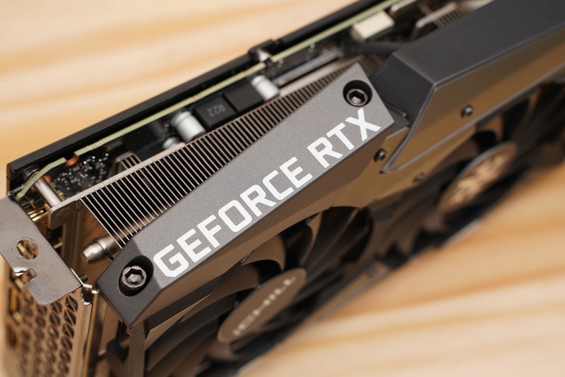 十一代酷睿i5 超频5.0GHz后爽吗？