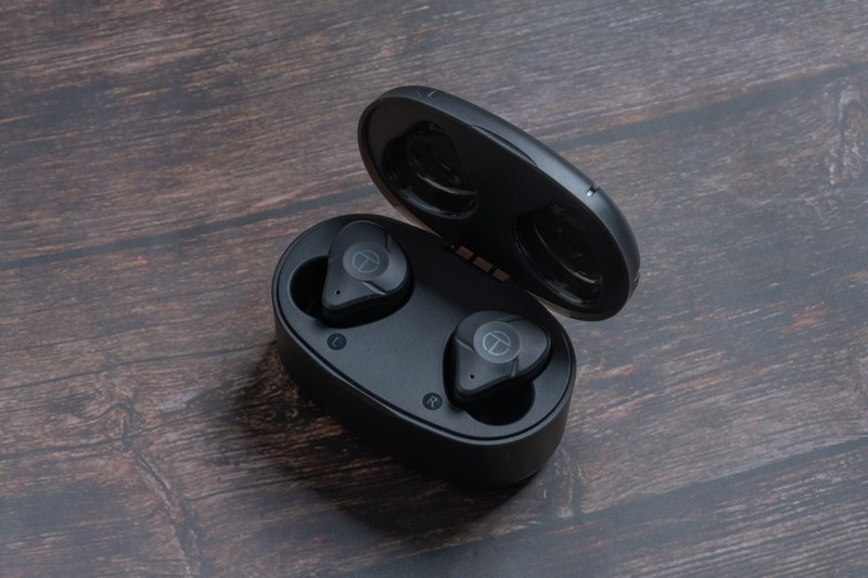 真无线蓝牙耳机也玩 一圈二铁？TRN T300耳机体验