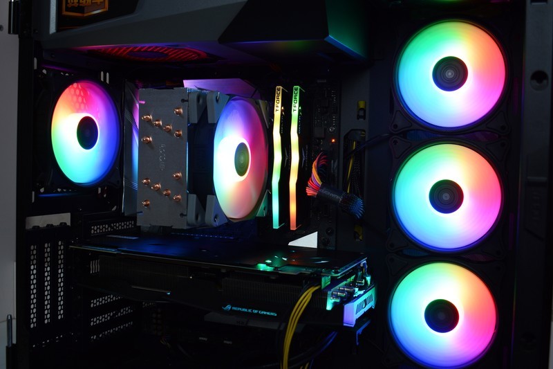 杀鸡焉用牛刀？风冷能压绝不用水冷，超频三东海X7散热器 评测