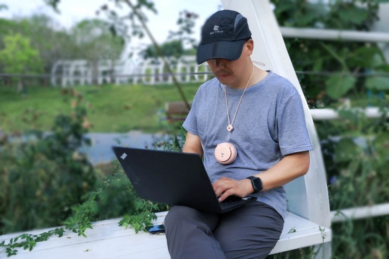 夏日出门也清凉，ORICO马卡熊挂脖风扇，让炎热一扫而光