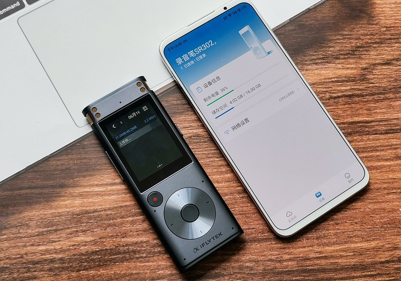 录音还能实时转写？秘书的活都让它干了：讯飞智能录音笔SR302
