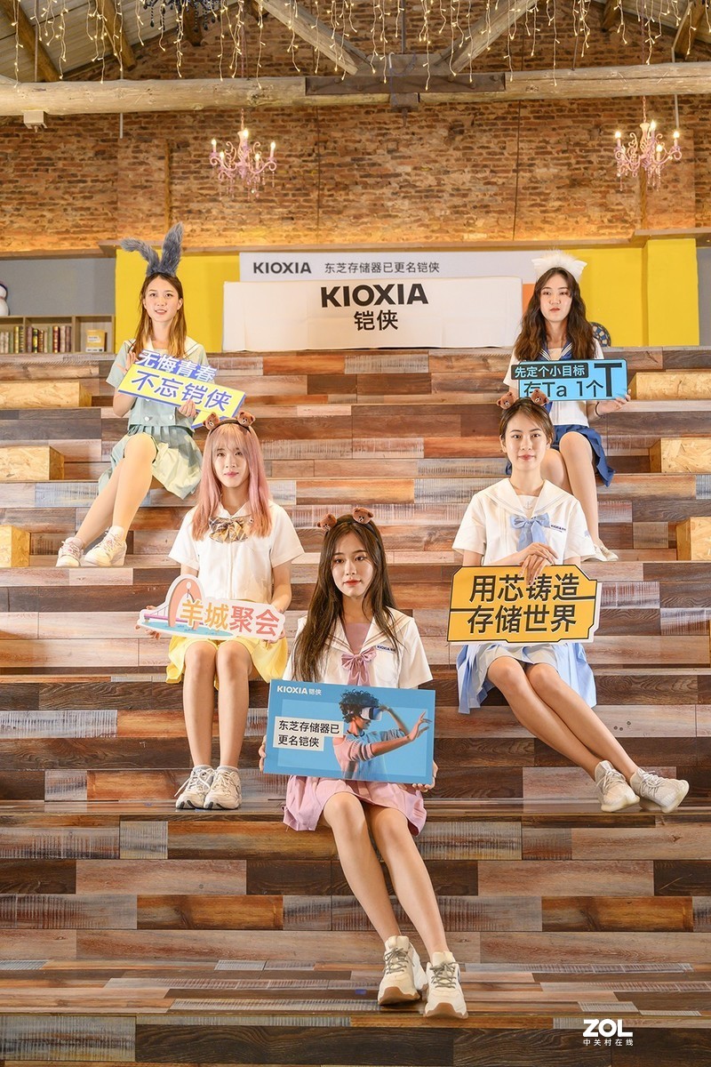 铠侠为什么叫铠侠，JK小姐姐告诉你，铠侠广州线下见面会