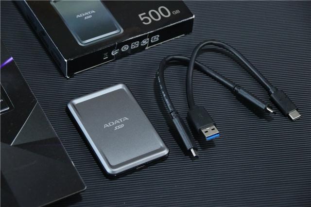 30g小巧实用，这硬盘有点酷！威刚SC685P移动SSD体验分享