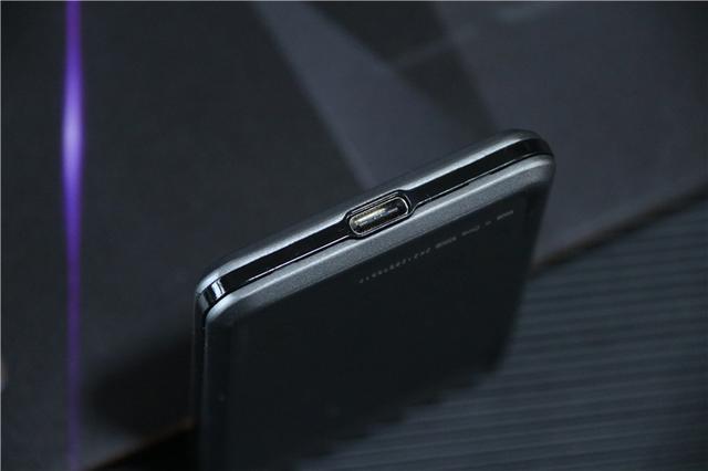 30g小巧实用，这硬盘有点酷！威刚SC685P移动SSD体验分享