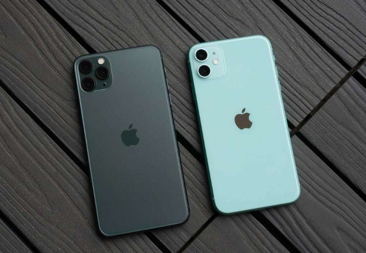 iPhone手机发送语音，听到滋滋的声音是怎么回事？