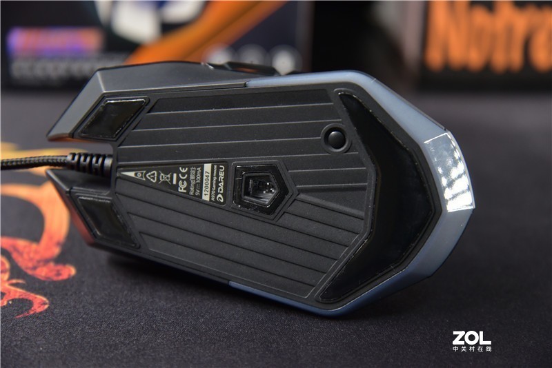 国产外设也逐渐能打—达尔优A970游戏鼠标的深藏不露