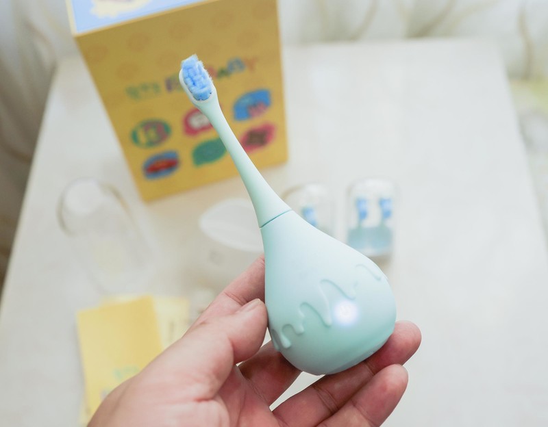 宝宝不肯刷牙怎么办？或许你该给他试试电动牙刷