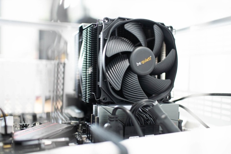 安静的美男子 重装CPU散热器 德商必酷Dark Rock Pro 4