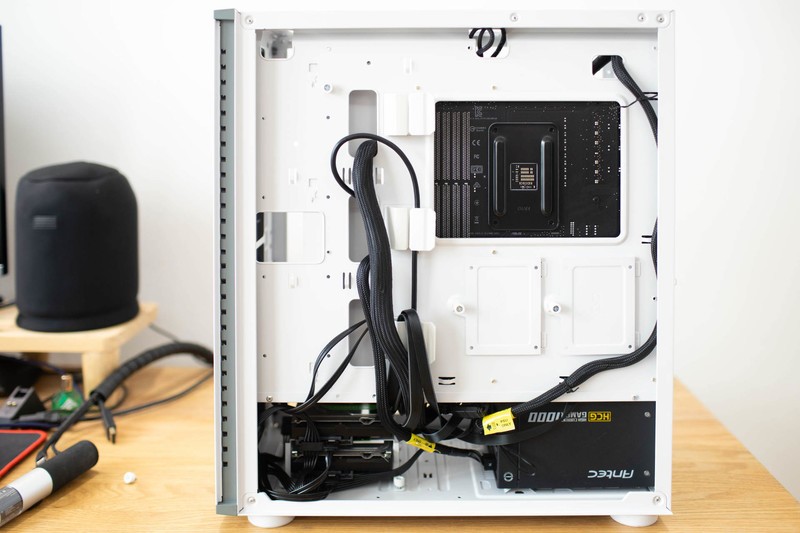 安静的美男子 重装CPU散热器 德商必酷Dark Rock Pro 4