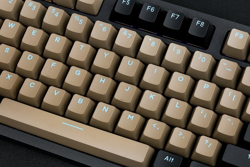 新款iPad今日开卖，iPadmini 6抢不到，先入手达尔优A87三模机械键盘