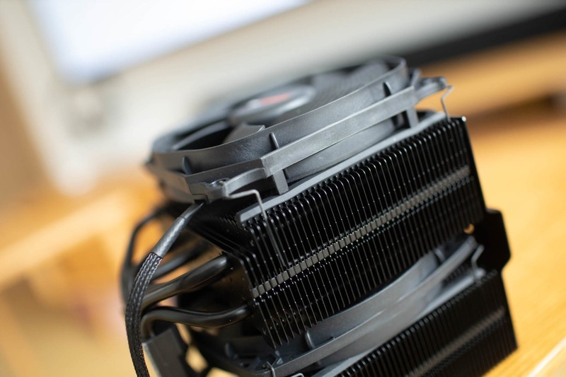 安静的美男子 重装CPU散热器 德商必酷Dark Rock Pro 4