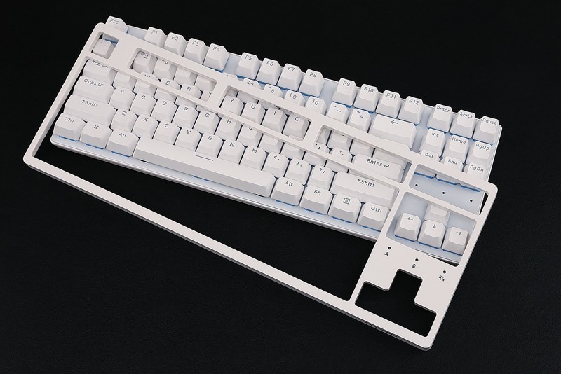 新款iPad今日开卖，iPadmini 6抢不到，先入手达尔优A87三模机械键盘