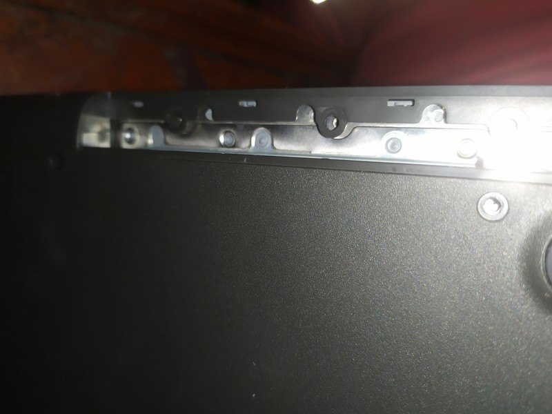 最便宜的二手1080p+ddr4笔记本，戴尔5565拆机更换内存和电池。