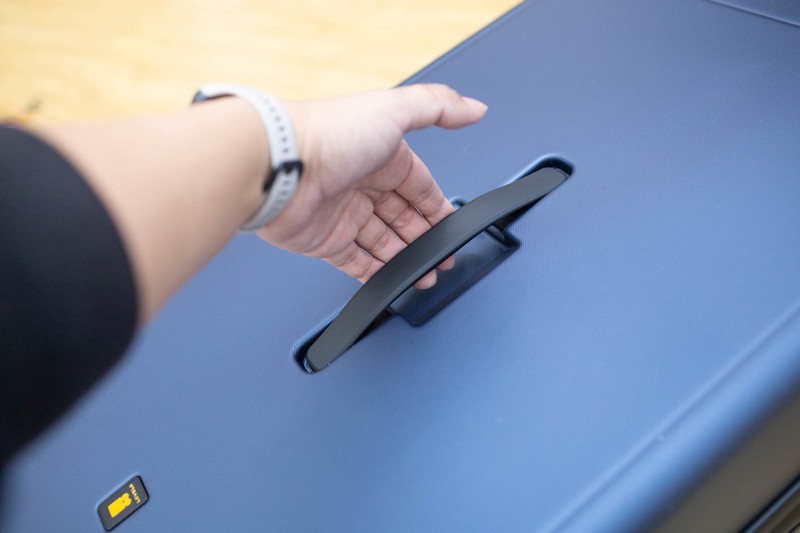 更大更稳更灵活，地平线8号大旅行家旅行箱使用评测