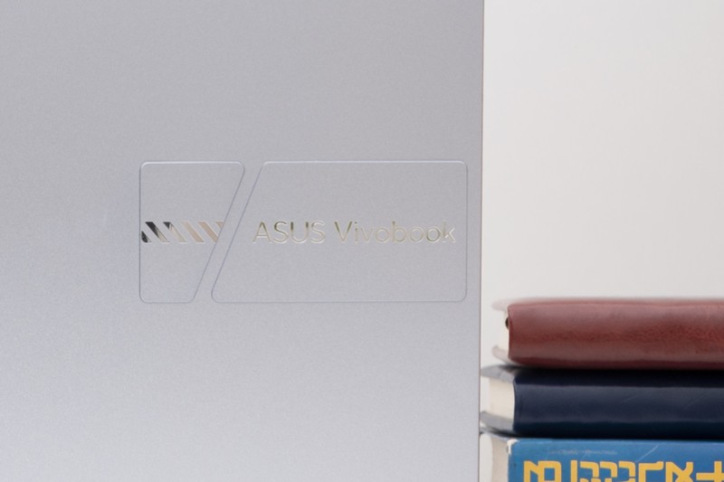 专业设计师之选，移动生产力工具，华硕无畏Pro14 锐龙版评测