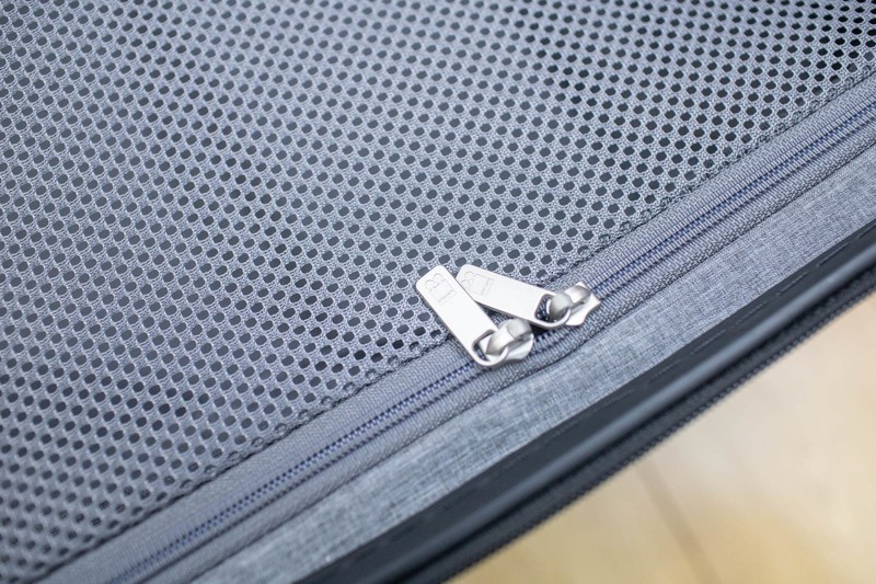 更大更稳更灵活，地平线8号大旅行家旅行箱使用评测