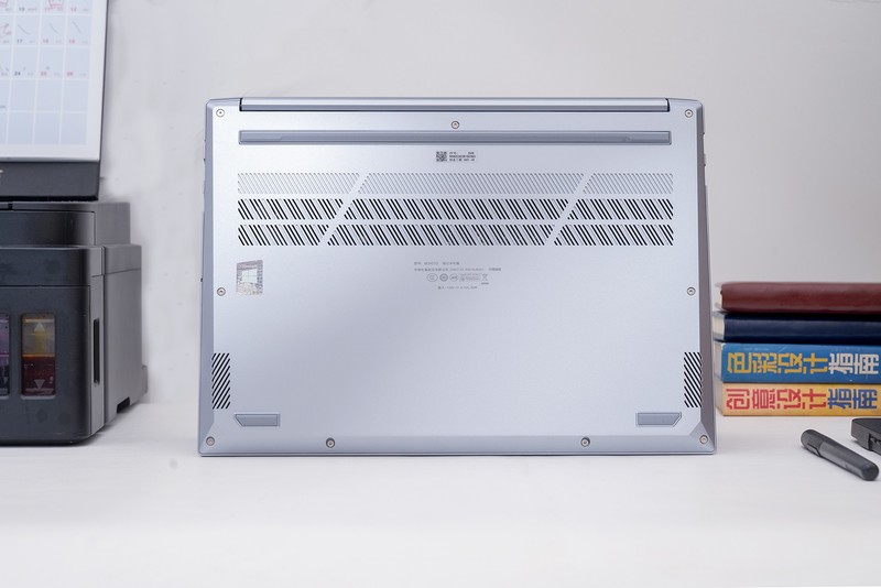 专业设计师之选，移动生产力工具，华硕无畏Pro14 锐龙版评测