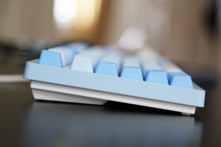 【首发新品】300元档位客制化体验：达尔优A87天空蓝限定版天空轴体验