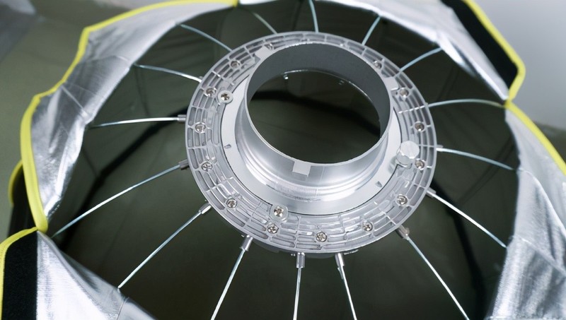 摄影师影视制作人专属柔光利器-耐思深度快装柔光箱EM-90g开箱评测