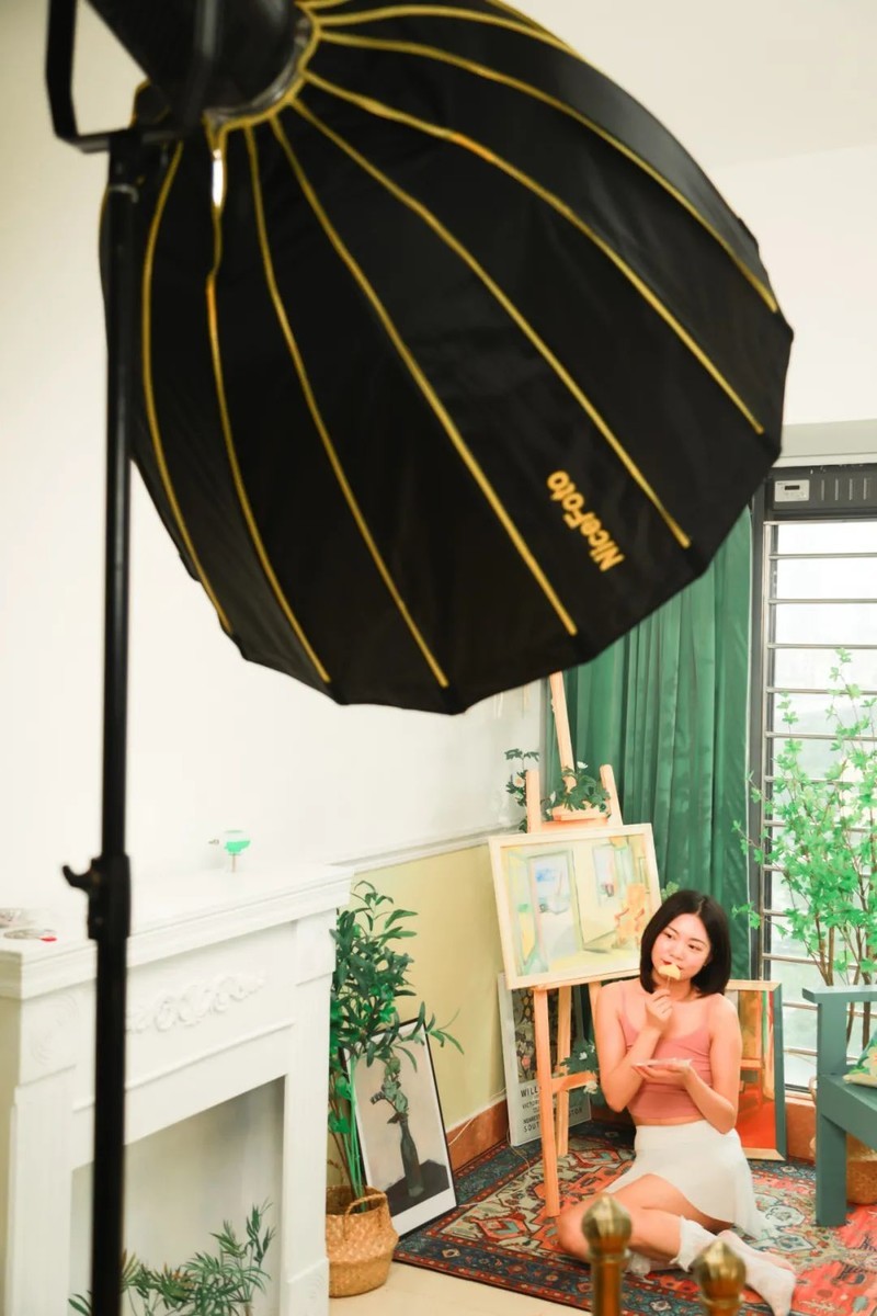 摄影师影视制作人专属柔光利器-耐思深度快装柔光箱EM-90g开箱评测