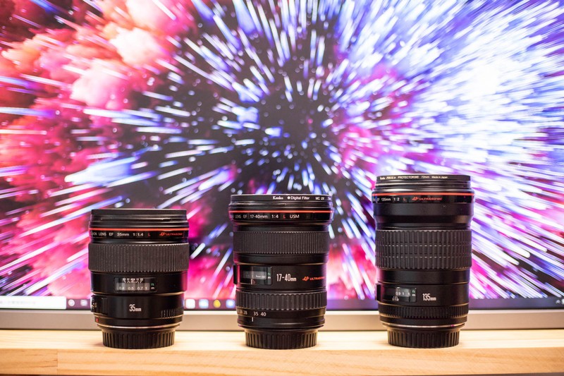 入手佳能微单一年，我添置了哪些值得买的配件好物