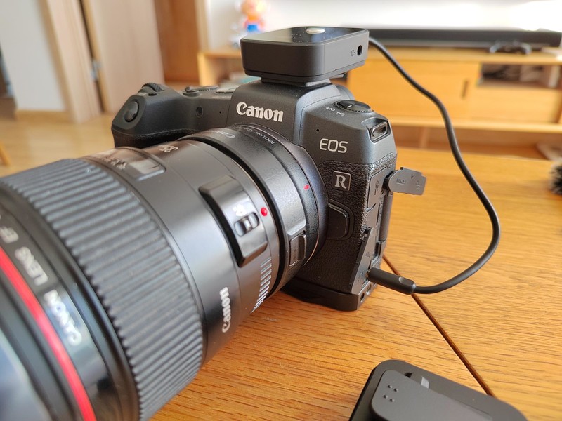 入手佳能微单一年，我添置了哪些值得买的配件好物