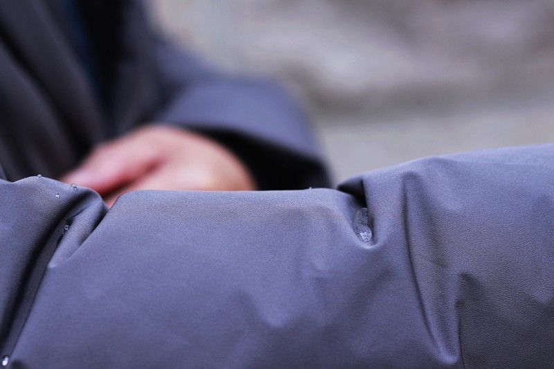 冬天必备的装备 90%白鸭绒 90分无缝立体充绒羽绒服