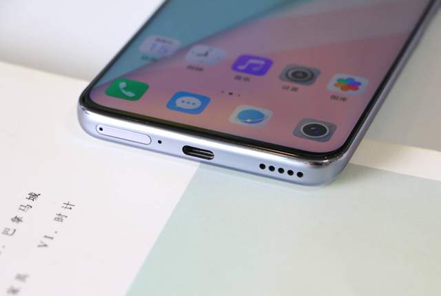 荣耀X20深度评测！又一个爆款？120Hz全视屏、直屏、66W快充