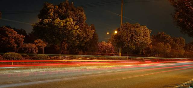 荣耀X20深度评测！又一个爆款？120Hz全视屏、直屏、66W快充