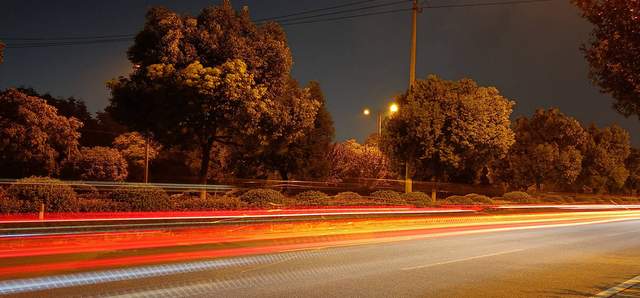 荣耀X20深度评测！又一个爆款？120Hz全视屏、直屏、66W快充