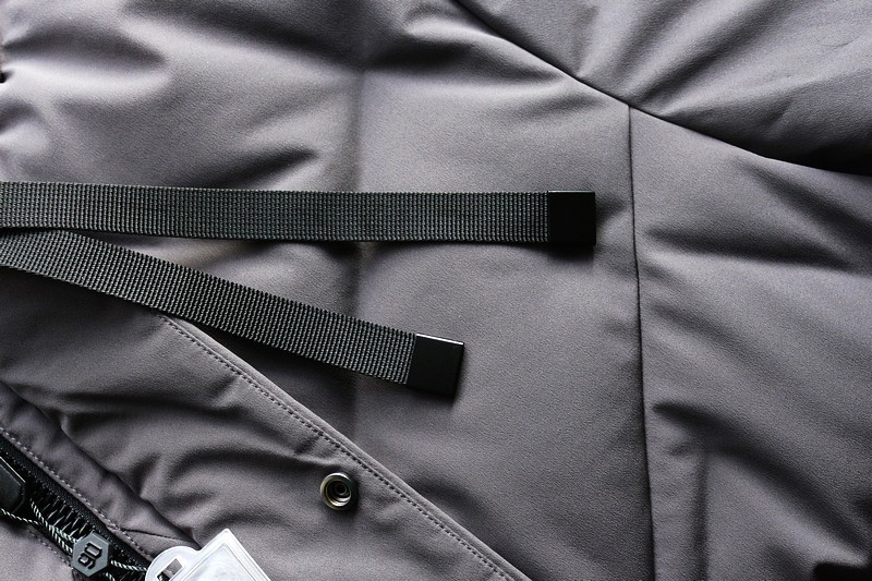 冬天必备的装备 90%白鸭绒 90分无缝立体充绒羽绒服