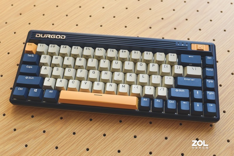 复古个性有活力，无线三模给实力，上手小测杜伽Fusion航海蓝