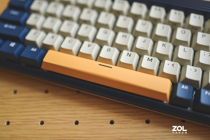 复古个性有活力，无线三模给实力，上手小测杜伽Fusion航海蓝