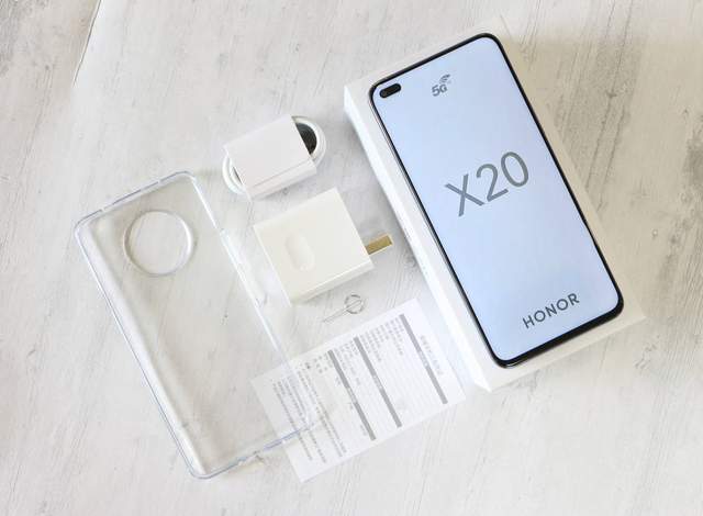荣耀X20深度评测！又一个爆款？120Hz全视屏、直屏、66W快充