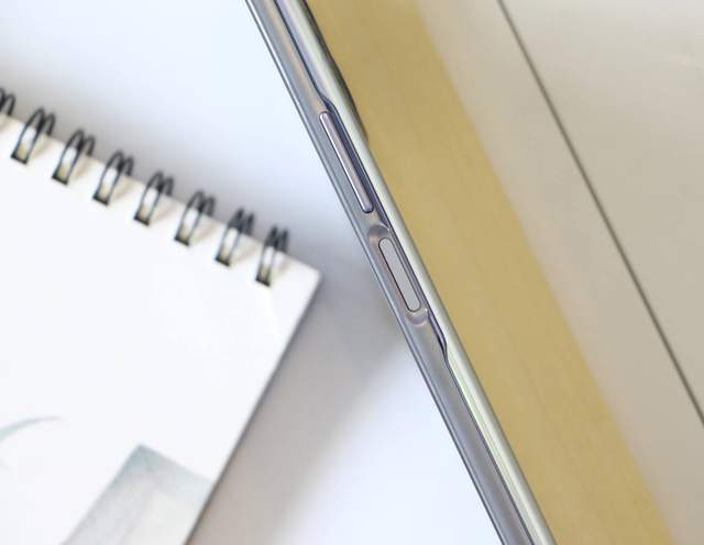 荣耀X20深度评测！又一个爆款？120Hz全视屏、直屏、66W快充