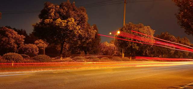 荣耀X20深度评测！又一个爆款？120Hz全视屏、直屏、66W快充