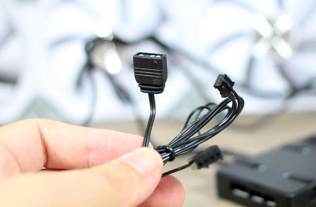 LIANLI 积木风扇体验：“无线”的乐趣真美妙？