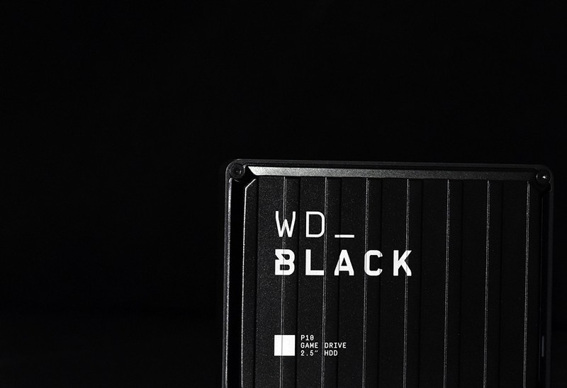 西部数据WD_BLACK P10 移动仓库HDD 4T大容量 非易失性游戏硬盘 开箱体验