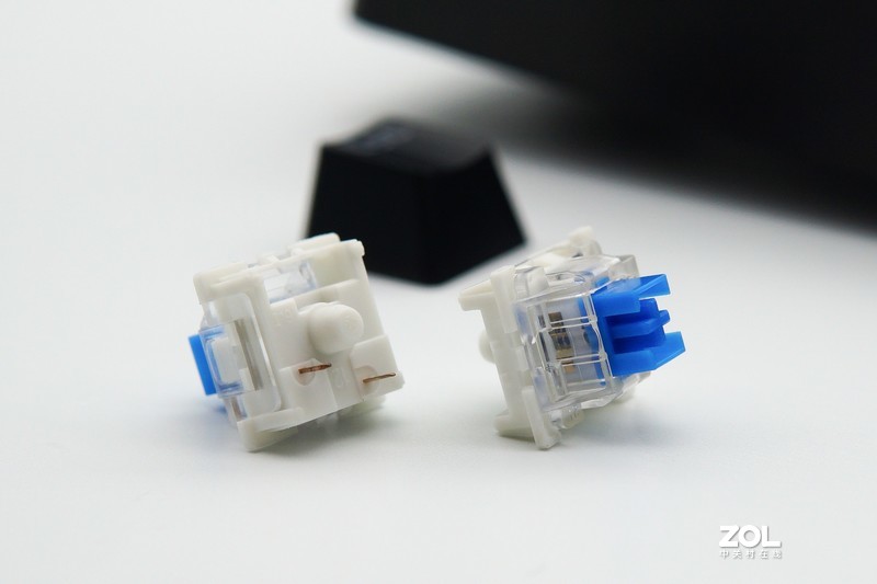 防水换轴啥都有 超频三GI801黑曼巴游戏机械键盘体验