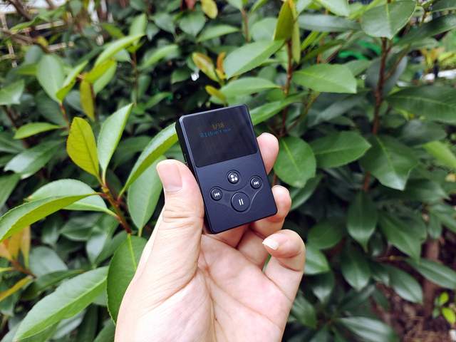 百元机标杆，重温回忆般的收听享受，乂度X2S无损播放器评测