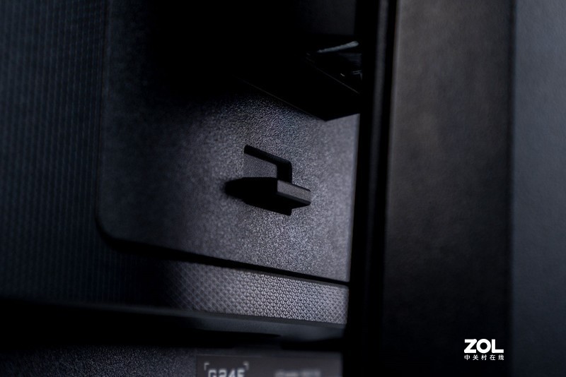 电竞选手的专属屏幕，技嘉新品G24F显示器体验