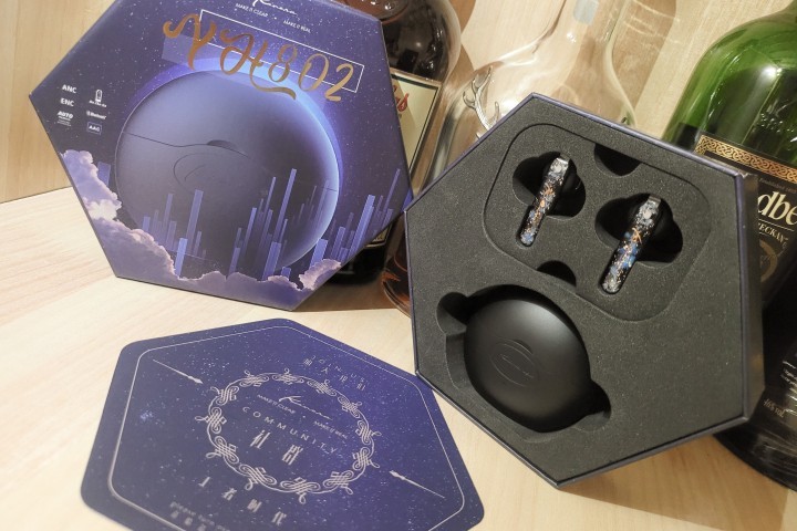 赏心悦目的高颜值TWS，Kinera YH-802